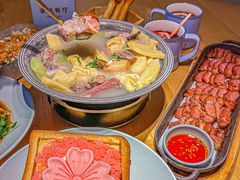 -蜜桃餐厅·伴山(绿宝广场店)