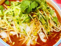 石河子凉皮-西域阿里马新疆菜·清真(桂花路店)