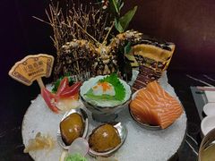 -半岛翡丽海鲜自助餐厅(观风亭店)