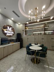 -Meng Lang 梦郎白金店