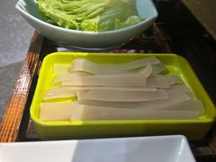 -乡土黄·鲜牛肉火锅·小龙虾(兴业街店)