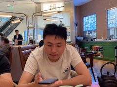 -潮界(LU·ONE凯德晶萃广场店)