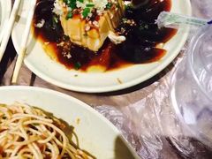 皮蛋豆腐-巴厘龙虾·榜首油焖大虾(音乐学院·沿江酒馆店)