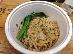 -湘人龙记老长沙米粉(华普国际大厦店)
