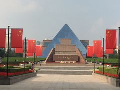 -上海市龙华烈士陵园
