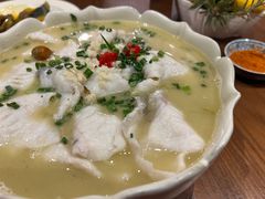 -肆海小川菜酒馆Wine Bistro (青年路店)