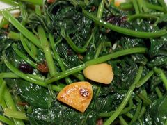 -汤城小厨•粤菜•靓汤(西直门凯德MALL店)