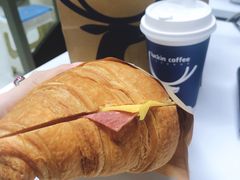 -瑞幸咖啡(蔚蓝国际店)