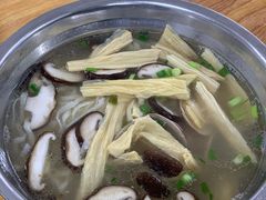 -福屿鲜捞小吃·捞化(福屿总店)