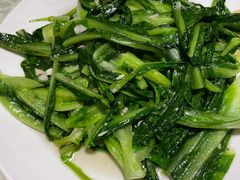 蒜蓉炒油麦菜-源华酒家(联世广场店)