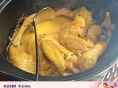 招牌神仙鸡-聚丰园•湖鲜餐厅(阿红私房菜梅石路店)