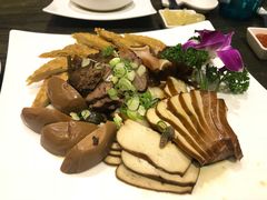 -天下三绝 牛肉面/红酒