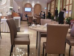 大堂-锦粤宫·精致粤菜(深圳北站店)