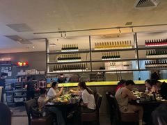 -大头虾越式风味餐厅(光明广场店)