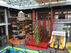 -蒙特利亲子乐园