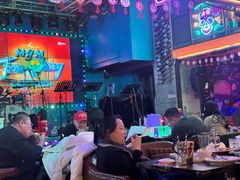 -Famous肥猫墨西哥音乐餐吧(五棵松华熙LIVE店)