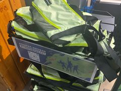 -迪卡侬(大英山店)