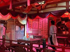 -暴风岛沉浸式体验馆(百联世纪店)