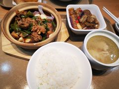 -老乡鸡(西岸凤巢店)