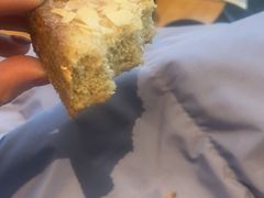 燕麦杏仁烤方-WHEAT&BAKER-麥(凯德来福士店)