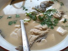 -百姓食府(秦虹路店)