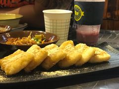 红糖糍粑-巴四老城区炭火蛙锅(张江店)