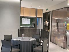 -瓯越·海鲜·瓯味一品(IM长宁国际店)