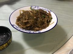 -临街徽菜馆·正宗黄山味