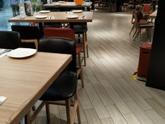 大堂-必胜客(滕州荆河店)