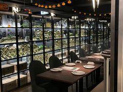 -Oasis Bar & Grill