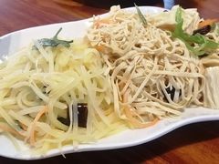 -六禾熏酱小酒馆·东北菜(海甸岛店)