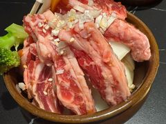 -山川小町·极番烧肉(新地假日广场店)