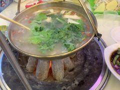 -江湖亮亮蒸虾大排档烤全羊清真(武汉总店)