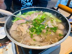 -川堂风·跷脚牛肉·乐山爆炒(宝山日月光店)