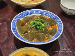 -蓝田九大碗民俗食府(蓝田店)