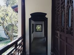 -汇龙潭