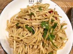 -每碗面馆(新鸿安大厦店)