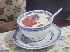 -广信牛奶甜品世家(台东店)
