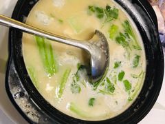 浓鱼汤手打黄鱼丸子-北京厨房(西安SKP店)