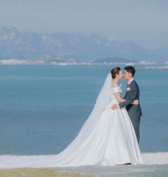 -莫小姐婚纱