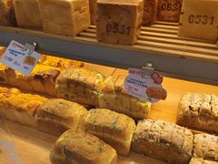 -红星前进面包牛奶公司(君太店)