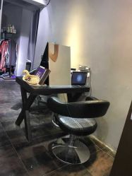 -茶发Salon·烫发染发理发