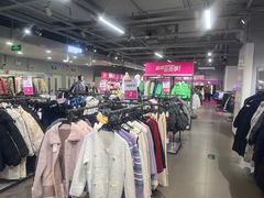 -唯品会(北京国瑞城店)