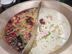 -沸炉重庆老火锅(军事博物馆店)