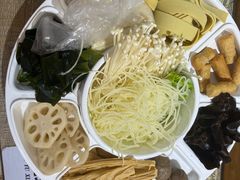 -鸡遇虾煲干锅火锅(小寨金莎店)