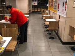 大堂-麦当劳(宜昌东山大道店)
