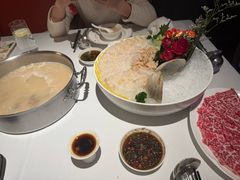 -洋房火锅(上海新天地南北里店)