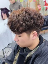-藤野造型烫染·漂发