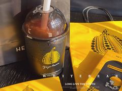 -喜茶(北京华贸购物中心店)