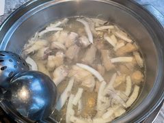 -大头椰·海南椰子鸡火锅(思明万象城店)